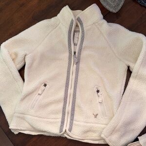 American Eagle Outfitters Cream Sherpa Fleece Jacket